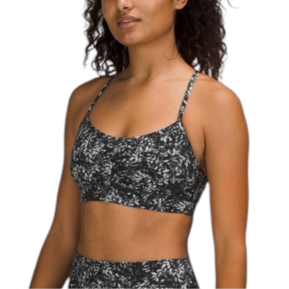 Lululemon Flow Y Sports Bra Nulu Women's 6 Blossom Overlay Starlight Multi Yoga - Picture 1 of 7